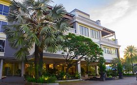 Hotel Rattan in Banjarmasin